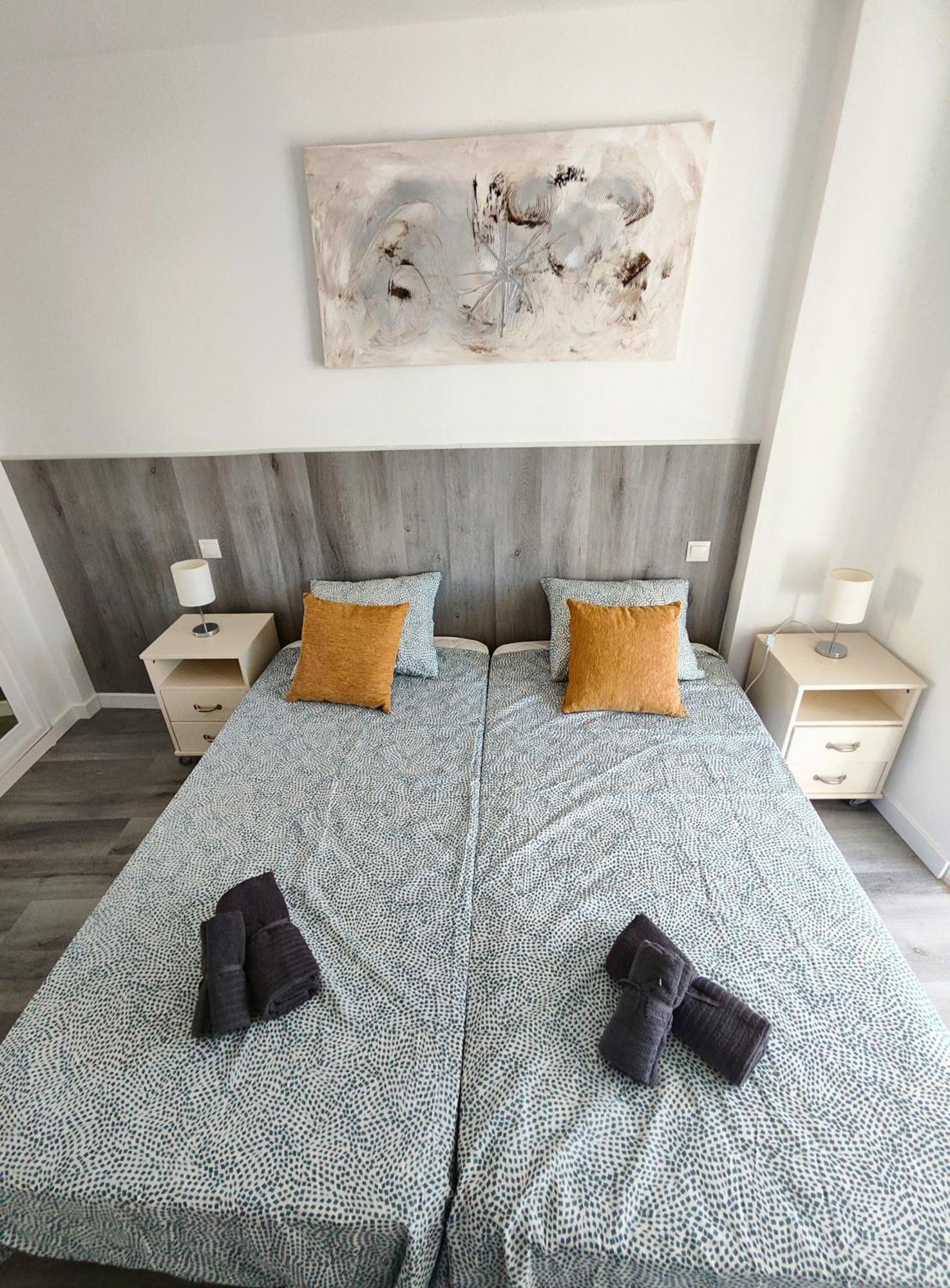 Blue&Grey Oca Holidays Apts Бенидорм Экстерьер фото