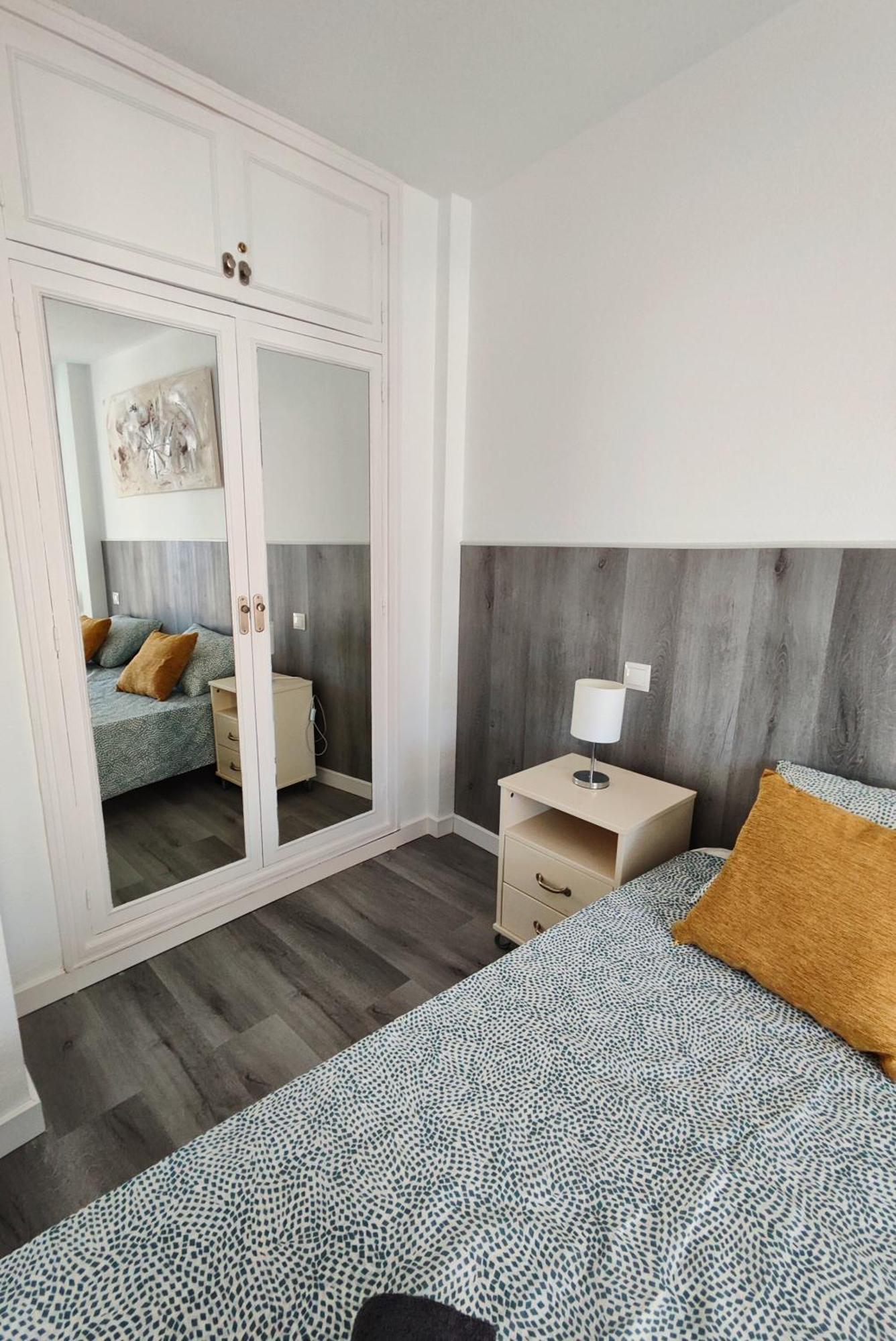 Blue&Grey Oca Holidays Apts Бенидорм Экстерьер фото