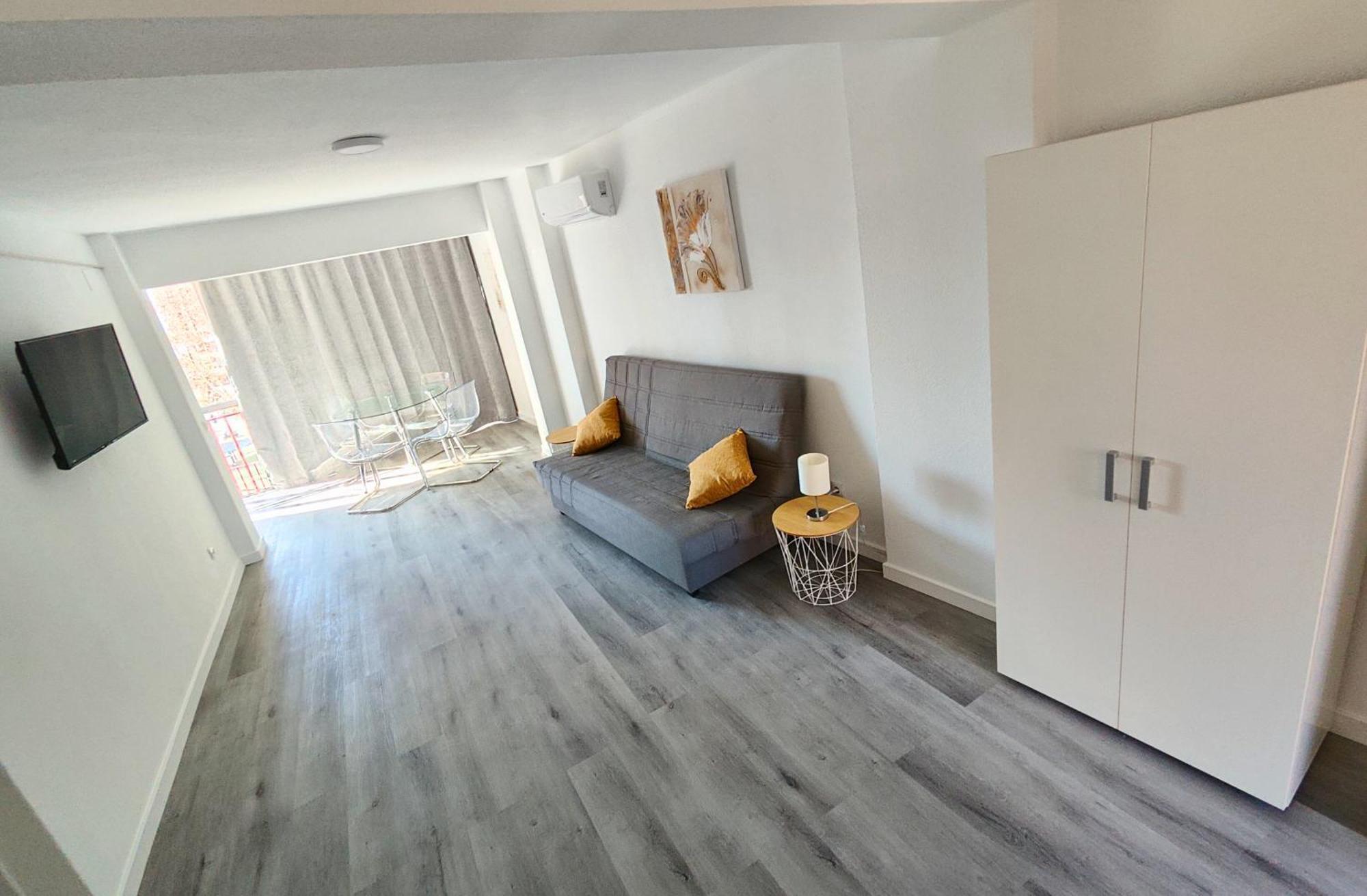 Blue&Grey Oca Holidays Apts Бенидорм Экстерьер фото